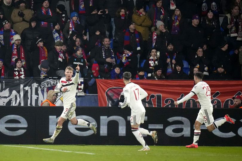 Rasmud Hojlund merayakan golnya pada laga Viktoria Plzen vs MU di Liga Europa 2024/2025 info main bola Pemain MU Ini Jadi Buruan Nomor Satu Juventus di Musim Panas 2025
