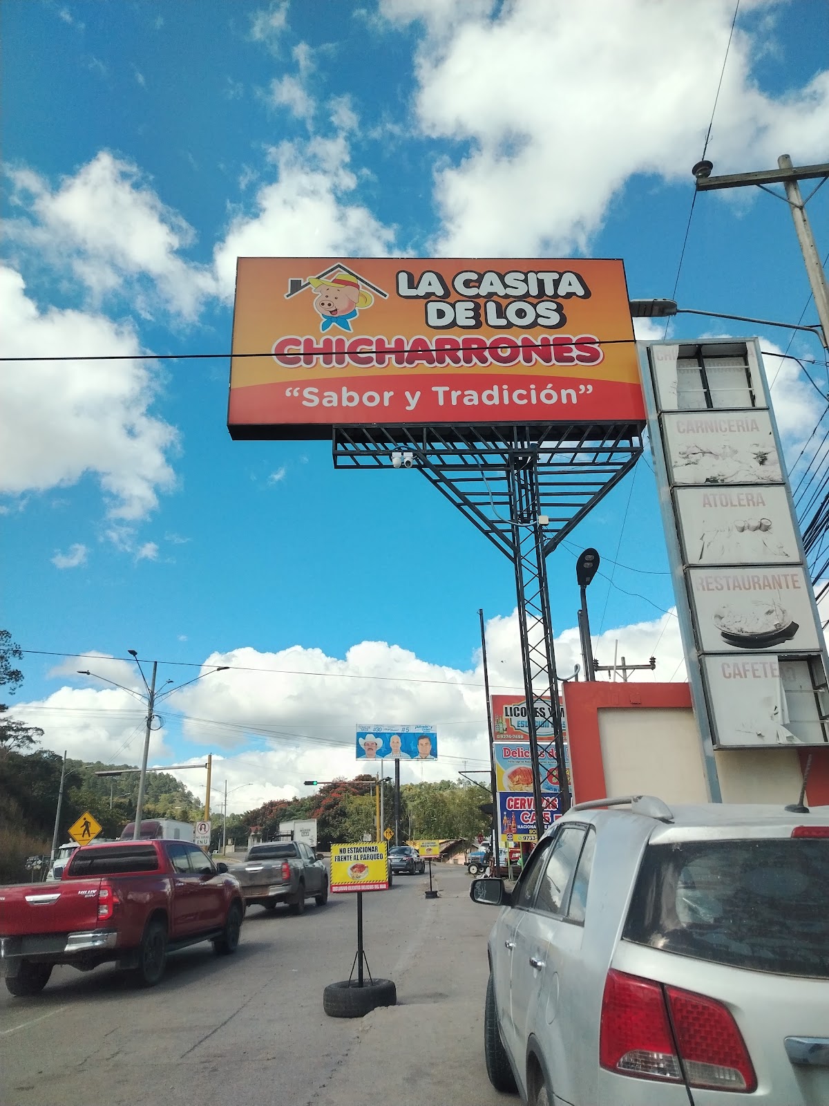 Foto 4 de La Casita de los Chicharrones