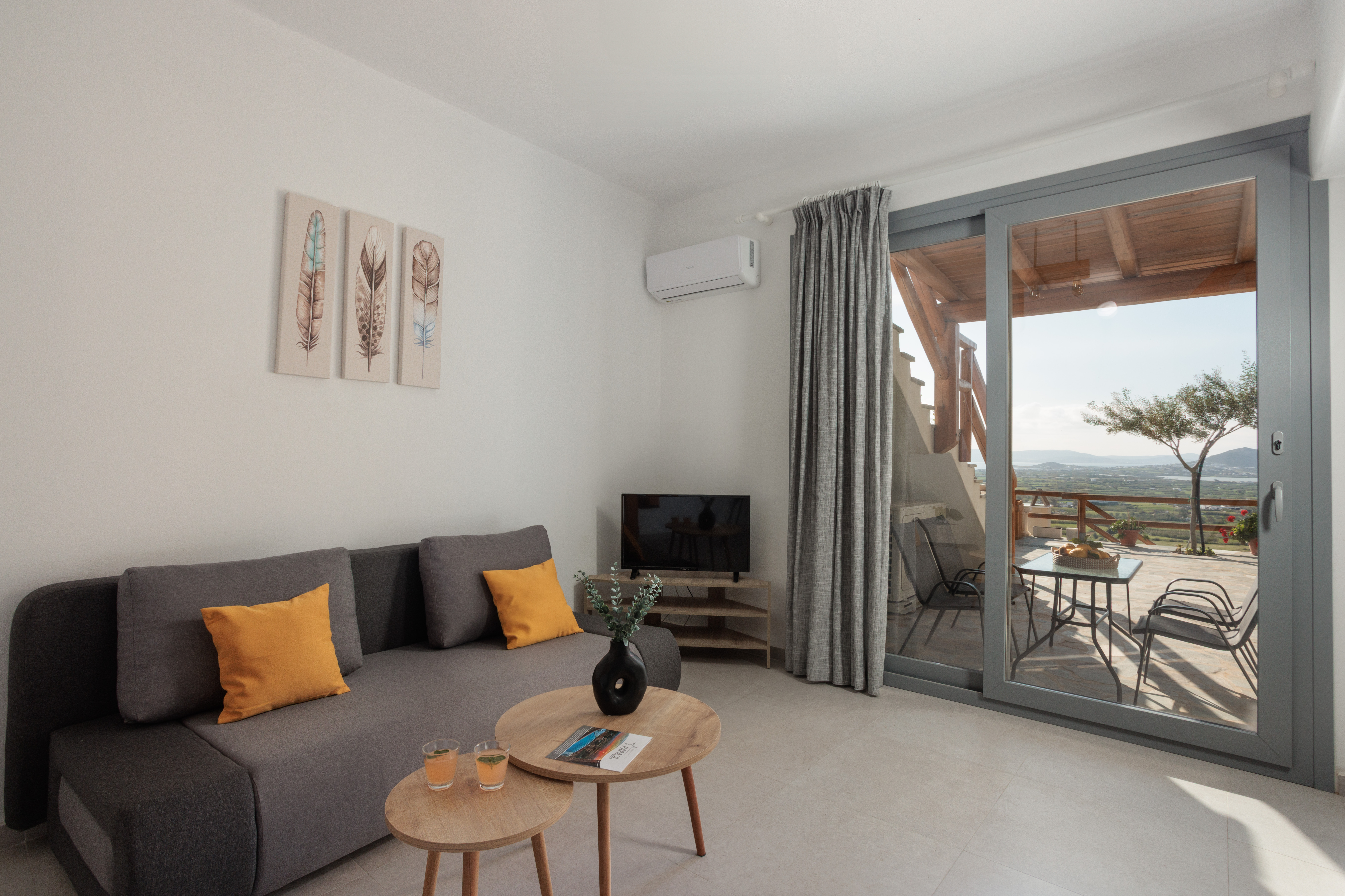 One-Bedroom Loft