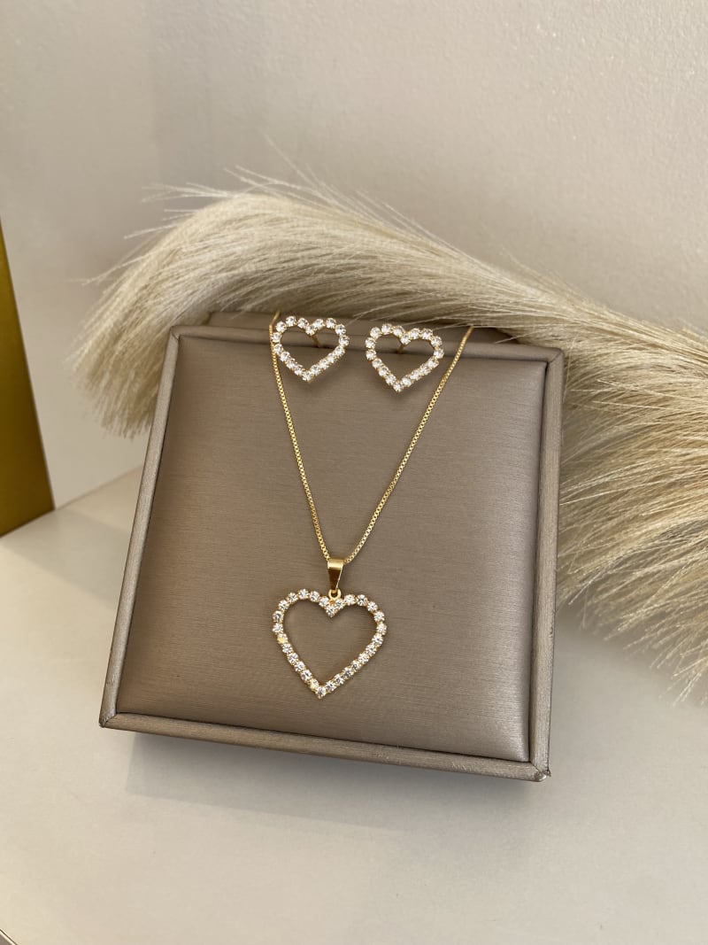 Conjunto coração de strass