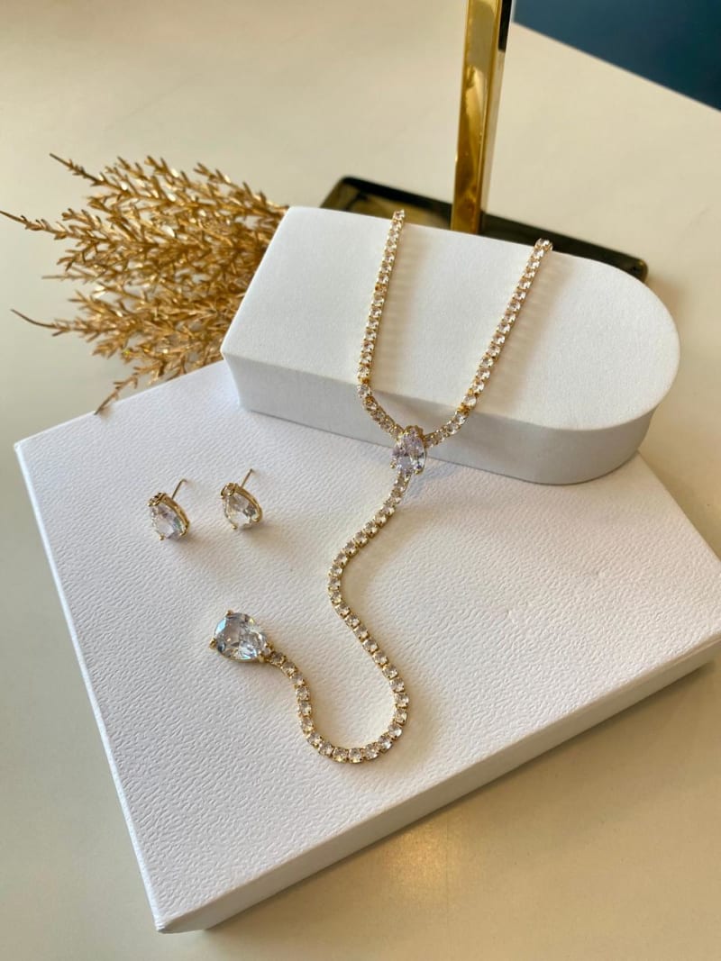 Conjunto de strass