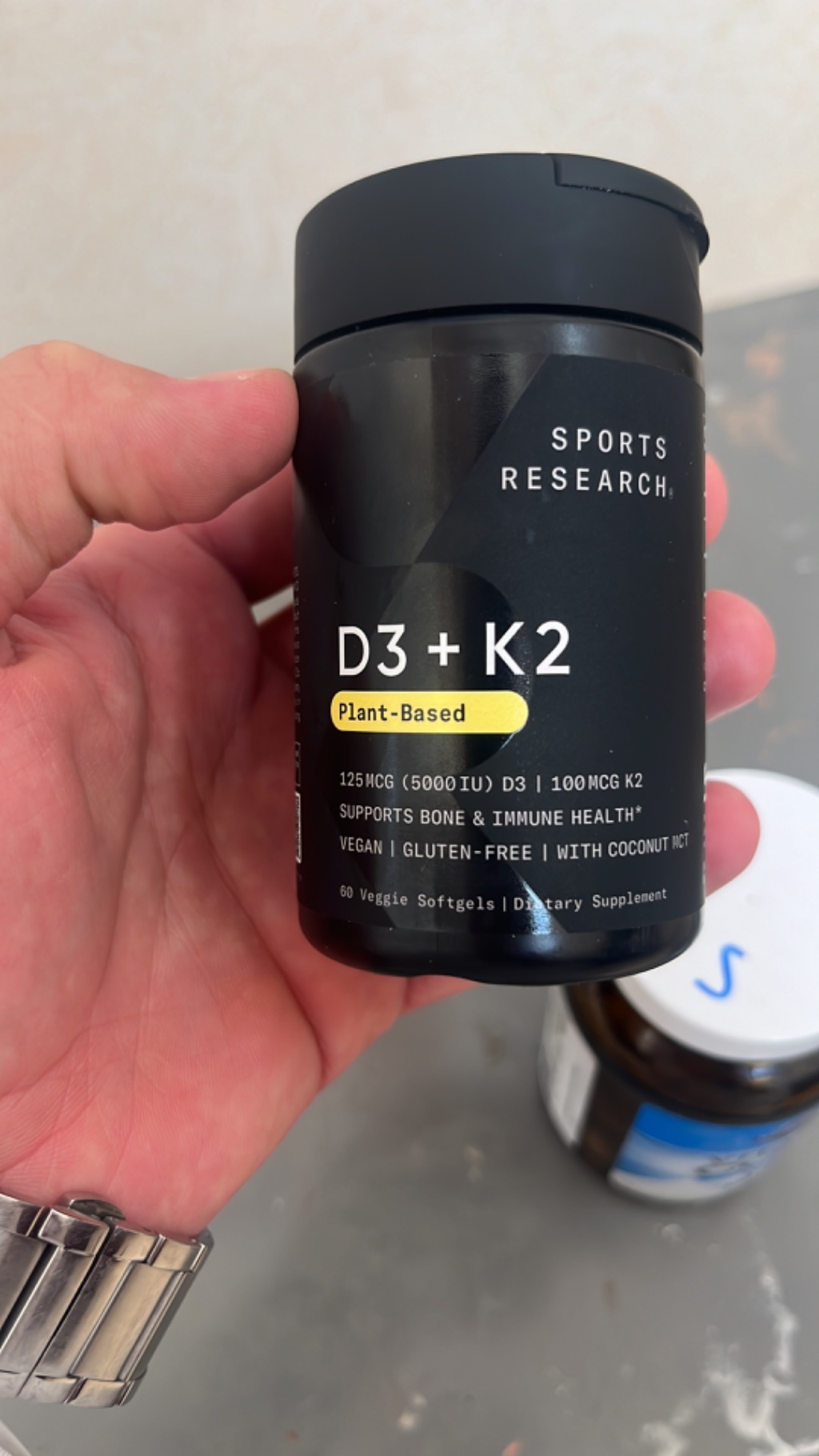 Sports Research D3 + K2 Plant-Based