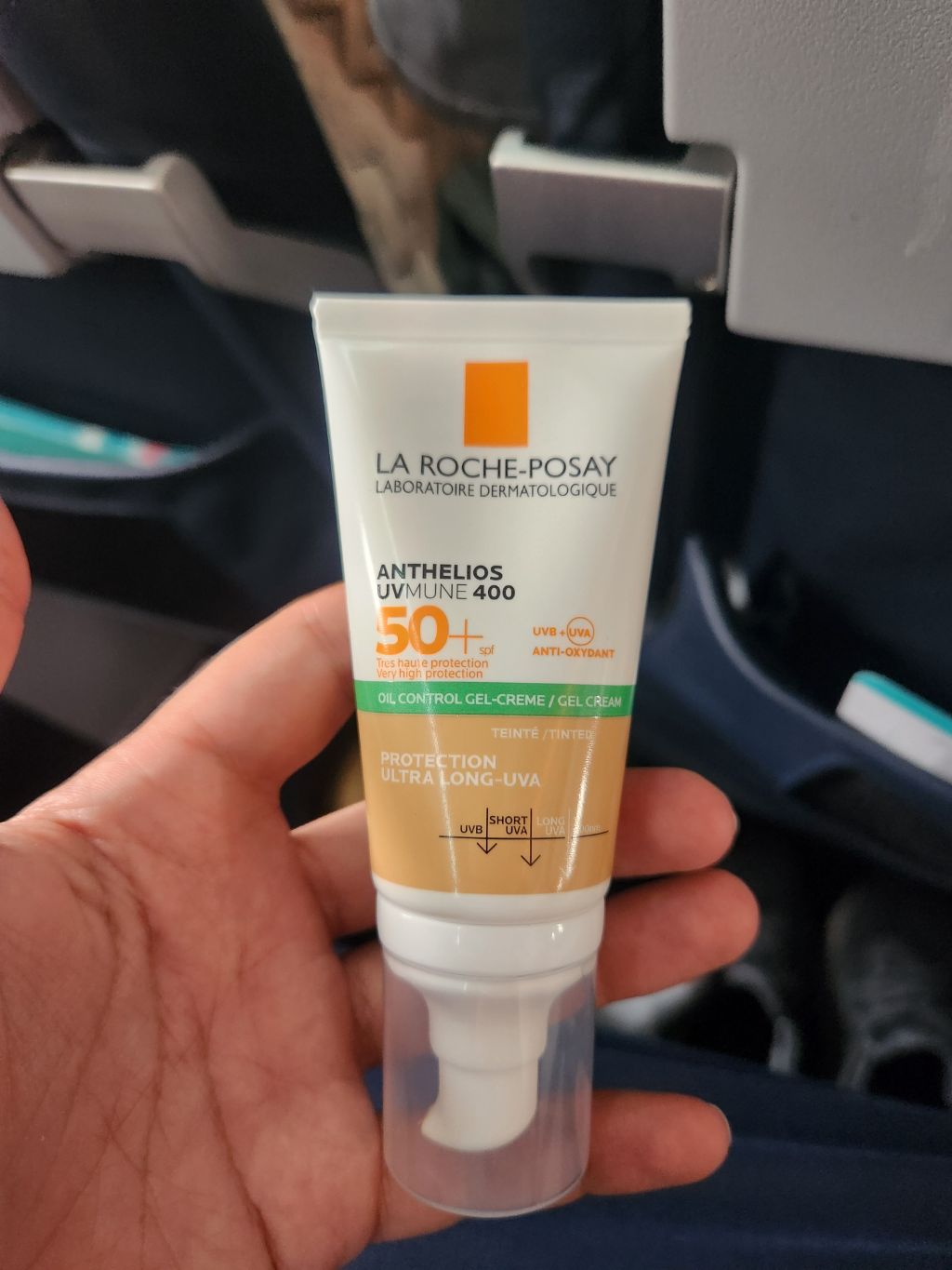 La Roche-Posay Anthelios UVMUNE 400 Oil Control Gel-Creme Tinted