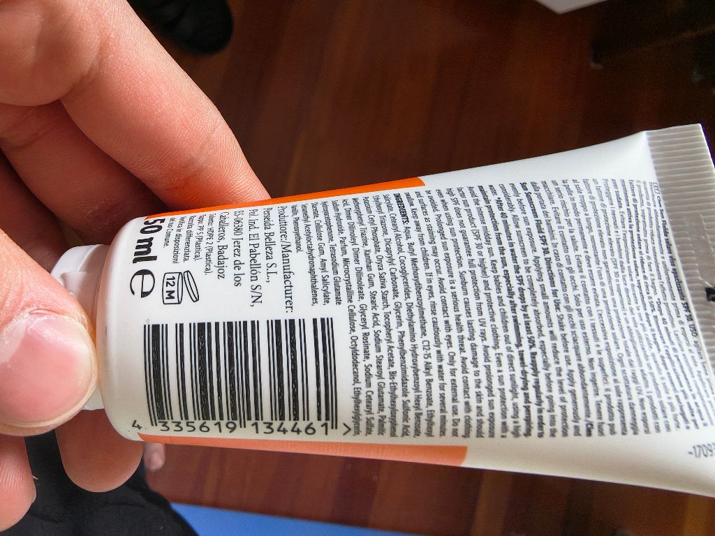 Clen Sun Fluido viso opacizzante SPF 30