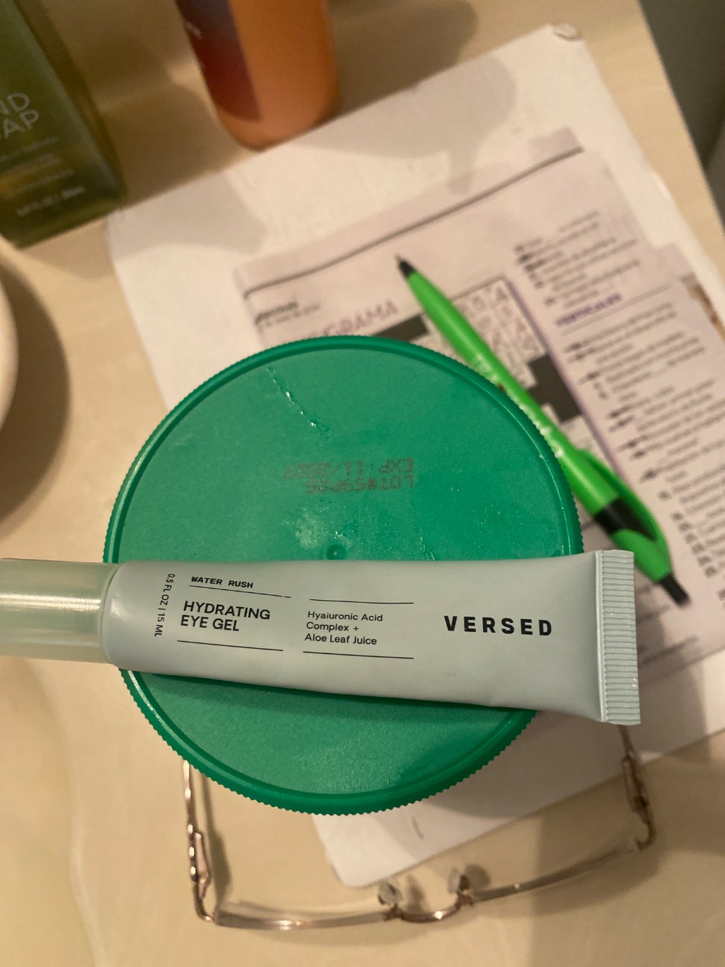Versed Water Rush Hydrating Eye Gel