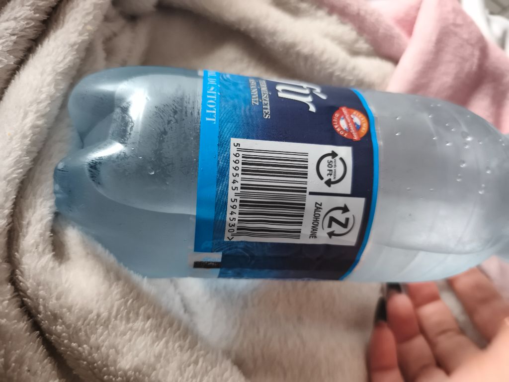 Fír Természetes Ásványvíz label