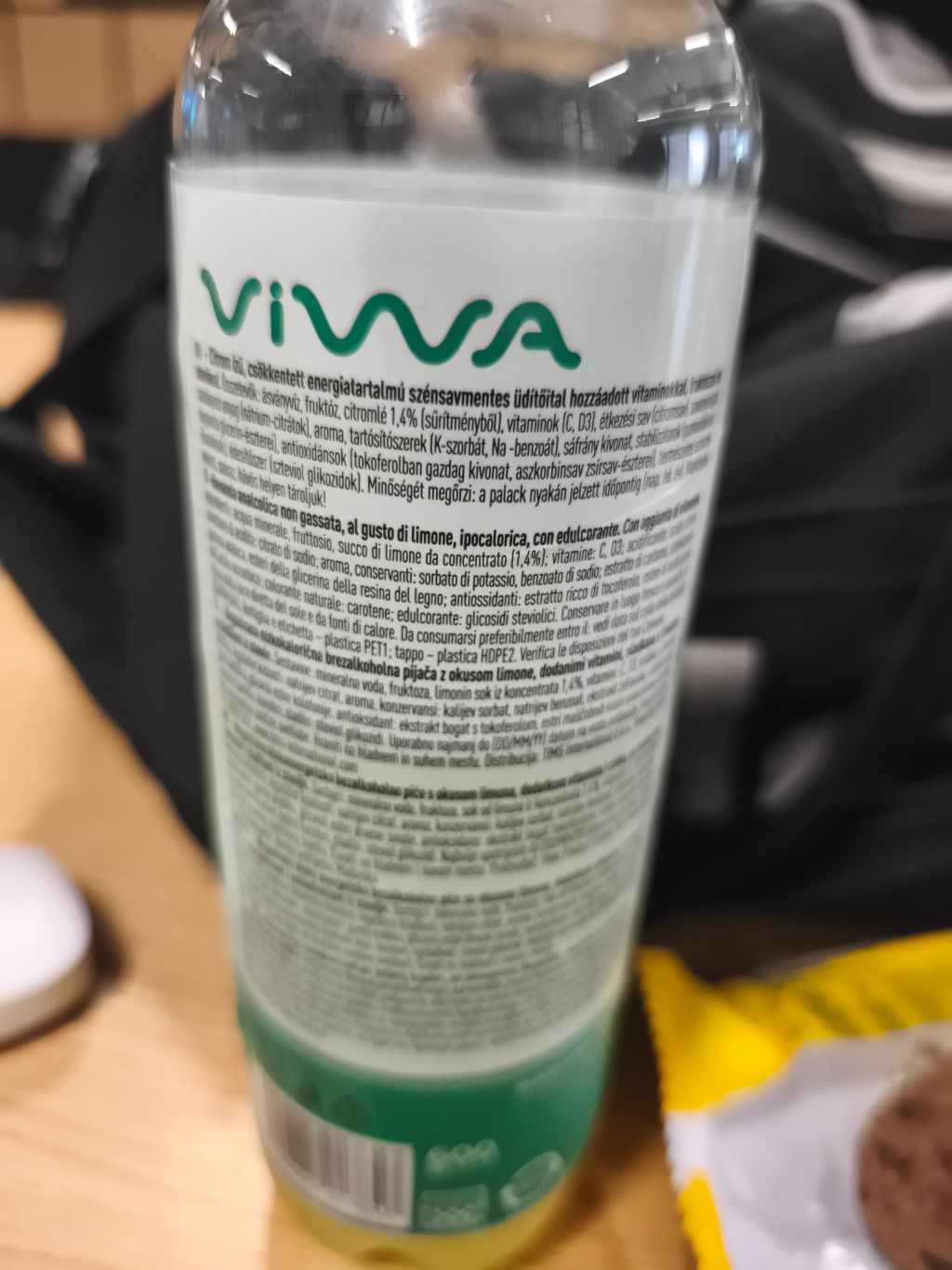 Viwa Vitamin Water Lemon label