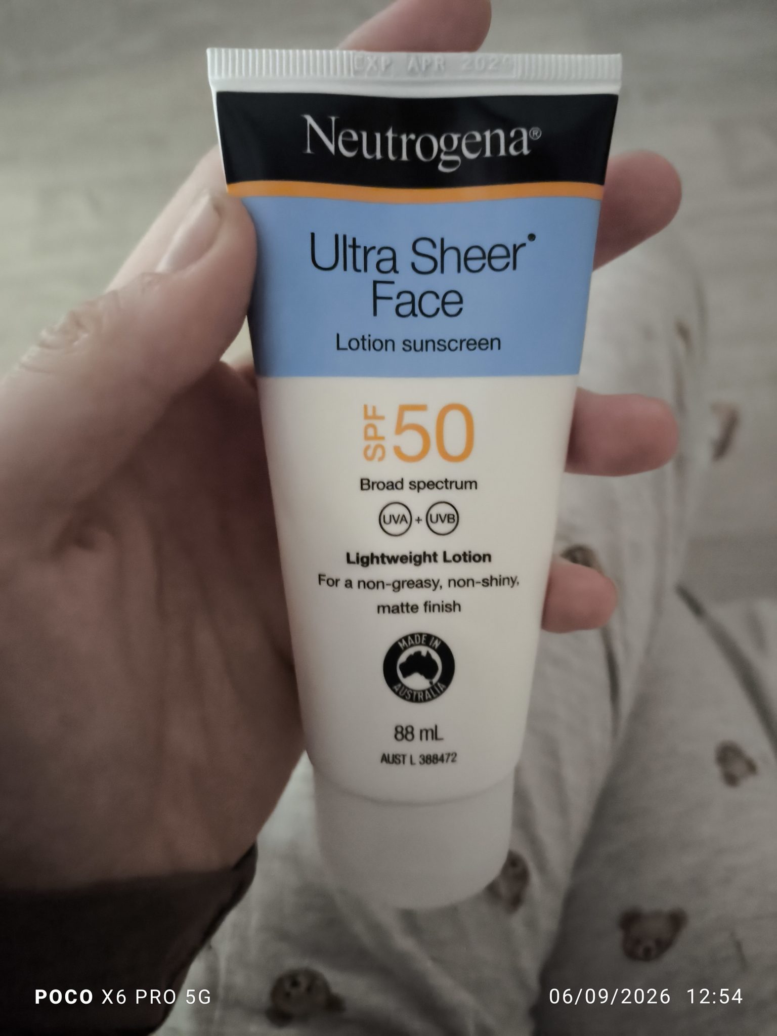 Neutrogena Ultra Sheer Face Lotion sunscreen SPF 50 product label