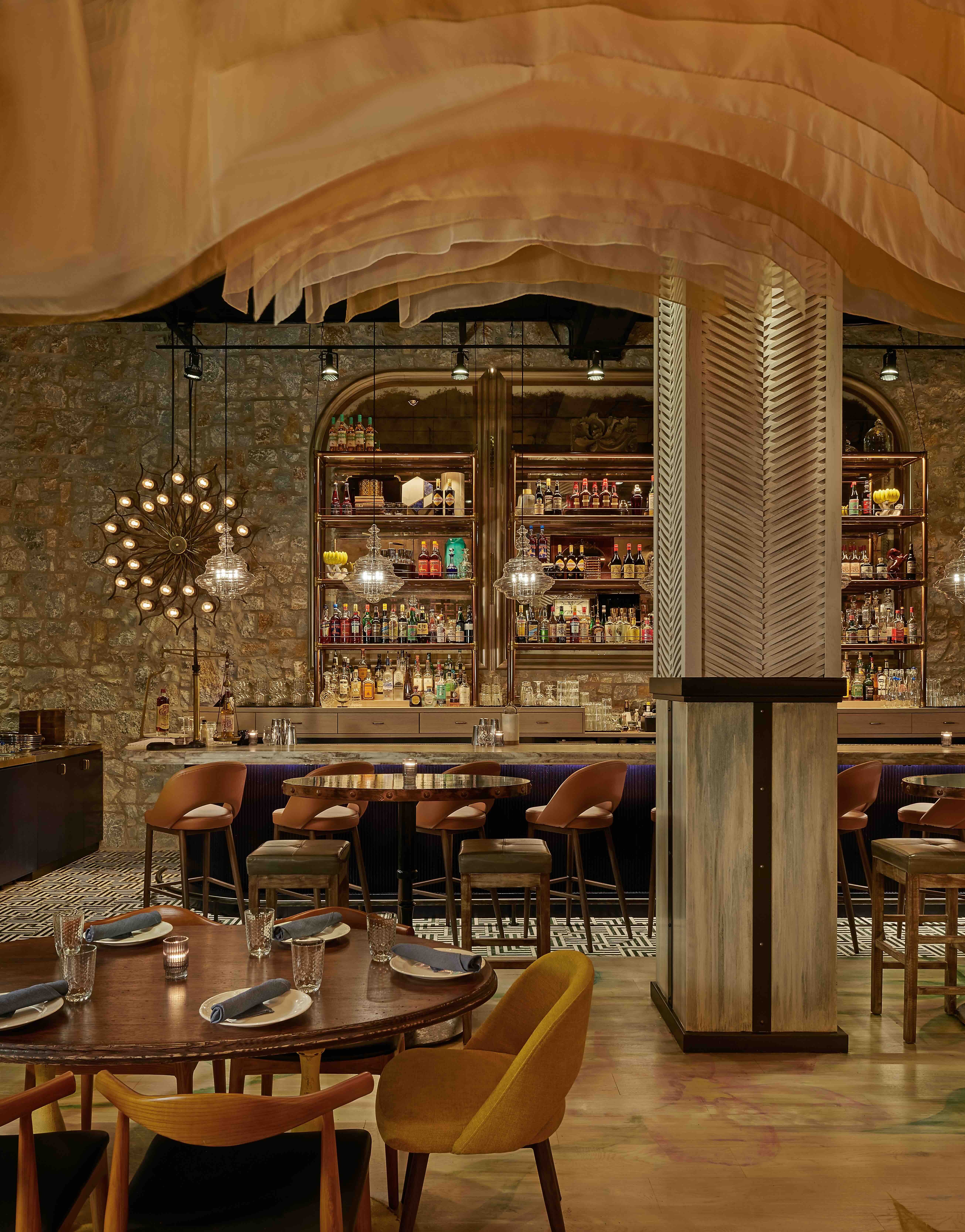 Chicago partner restaurant interior via Dorsia