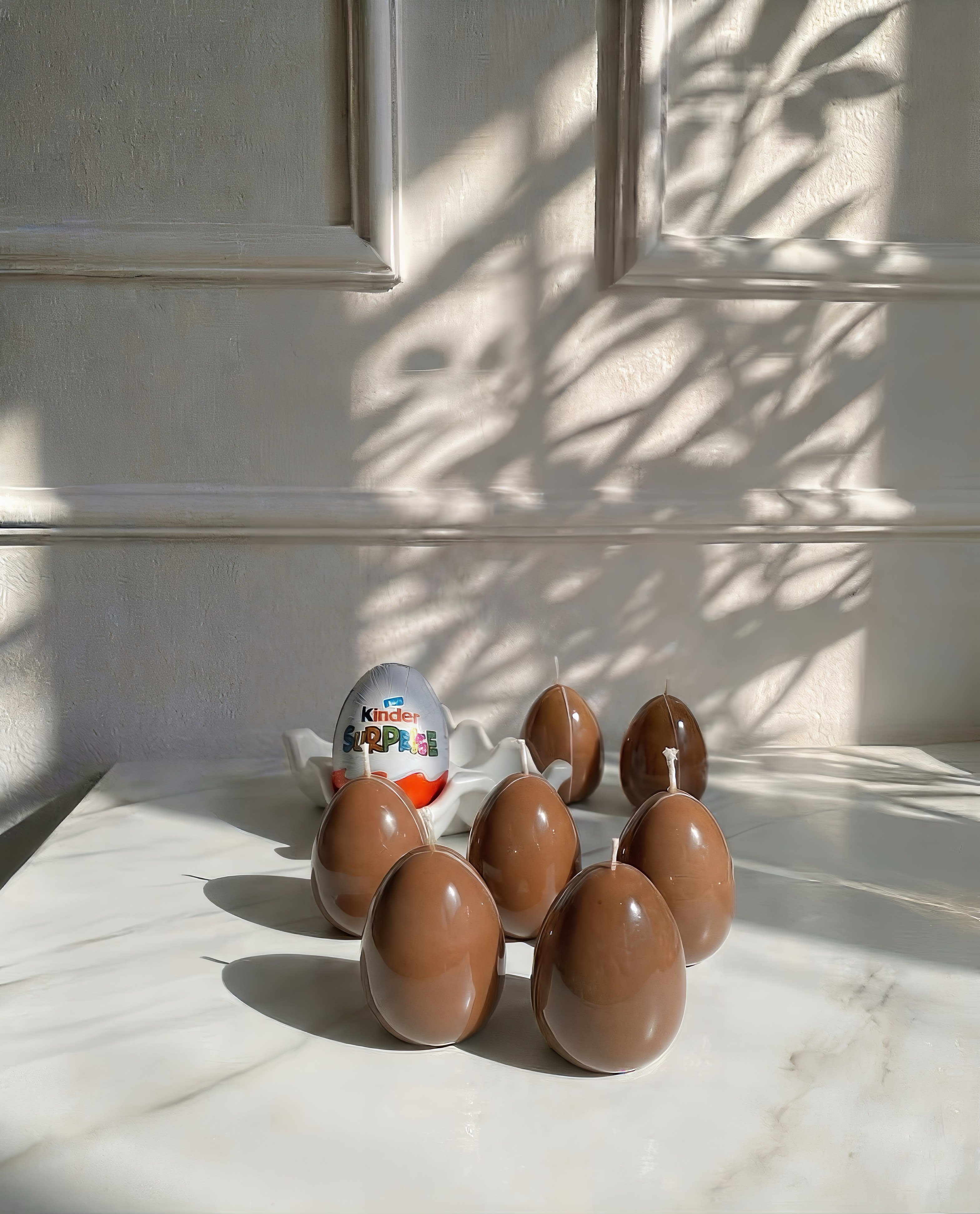 ukrasna sveća - Kinder jaje uskršnja sveća