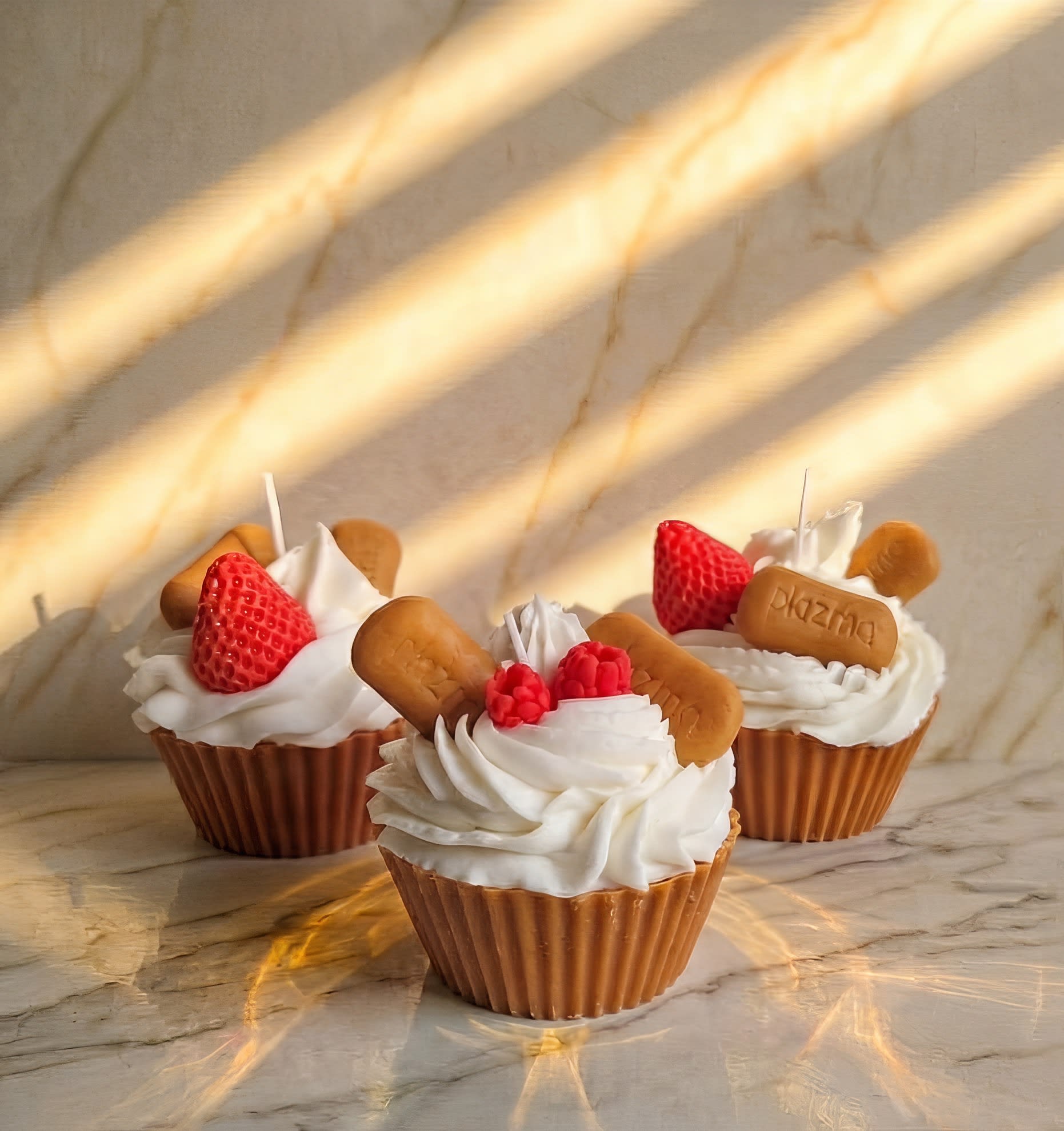 ukrasna sveća - Set sveća — Plazma, Jagoda & Malina Cupcakes