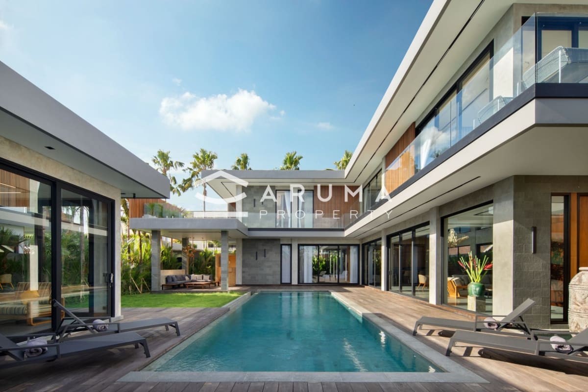 Villa III – Luxury 4-Bedroom Villa in Umalas
