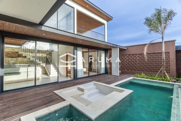 Designer Luxury Tropical 3BR Villa for Sale in Seminyak