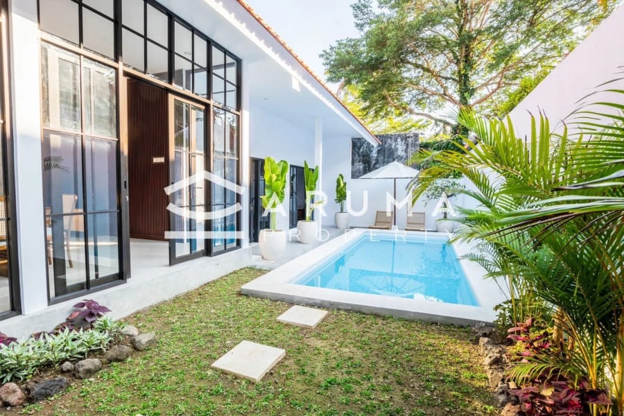 Urban Tropical Villa for Monthly or Yearly Rent in Canggu photo 6