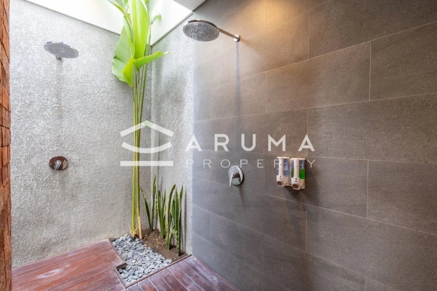Casa Nina – Modern Tropical 2-Bedroom Villa in Ubud photo 9