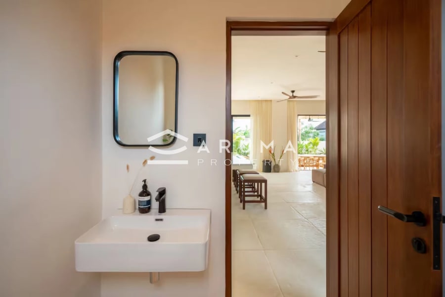 Tiha Villa – Luxury 6-Bedroom Villa in Pererenan, Canggu photo 19