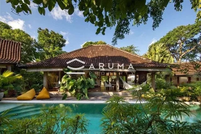 Joglo Umalas Villa – Luxury 5-Bedroom Villa in Umalas   photo 1