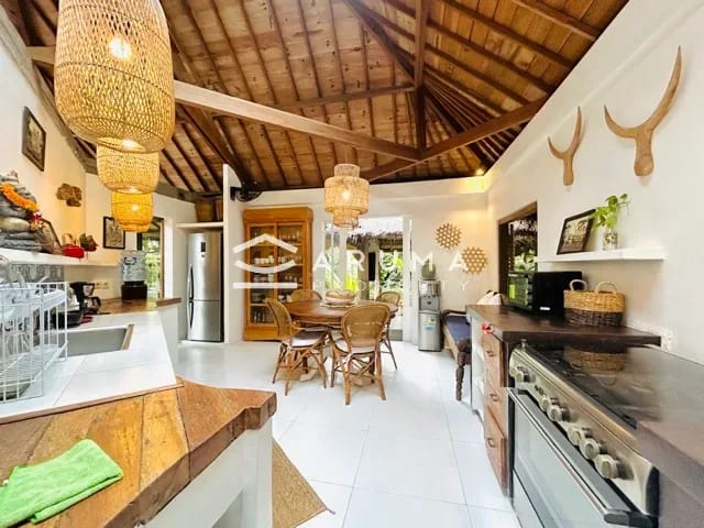 Joglo Umalas Villa – Luxury 5-Bedroom Villa in Umalas   photo 9