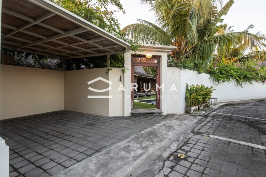 Traditional Joglo Villa Berawa – 3-Bedroom Villa for Rent photo 18