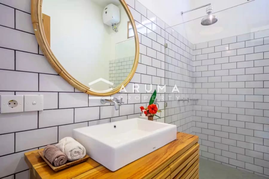 Knox Villa – 2-Bedroom Villa in Tumbak Bayuh photo 14