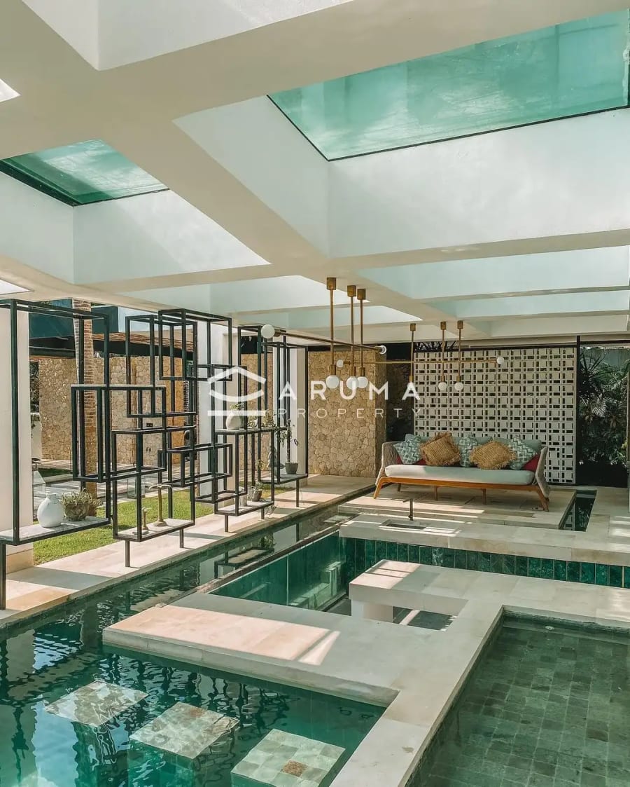 Luxury 5 Bedroom Freehold Villa in Tumbak Bayuh photo 16