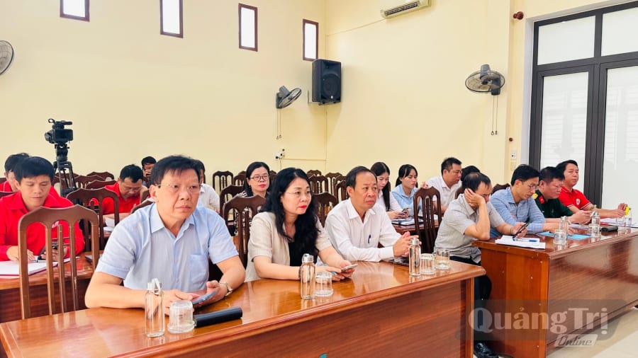 Các đại biểu tham dự hội nghị - Ảnh: B.N