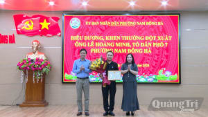 Khen thưởng đột xuất công dân dũng cảm cứu sống 4 học sinh