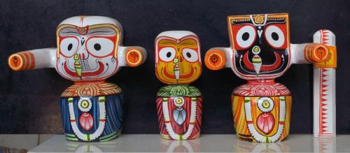 Jagannath Idols (3 mutri)