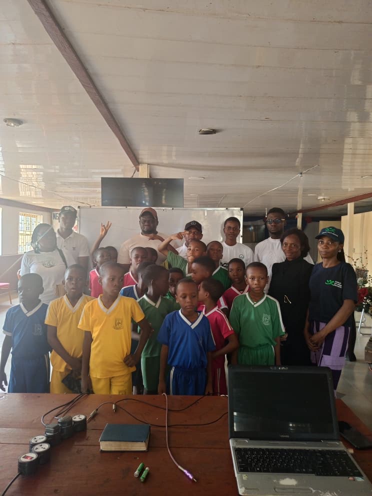 School tour photo 8