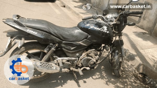 Bajaj Pulsar 180 bike pickup for scrap by CarBasket - old bike scrapping, two wheeler recycling and doorstep vehicle pickup service