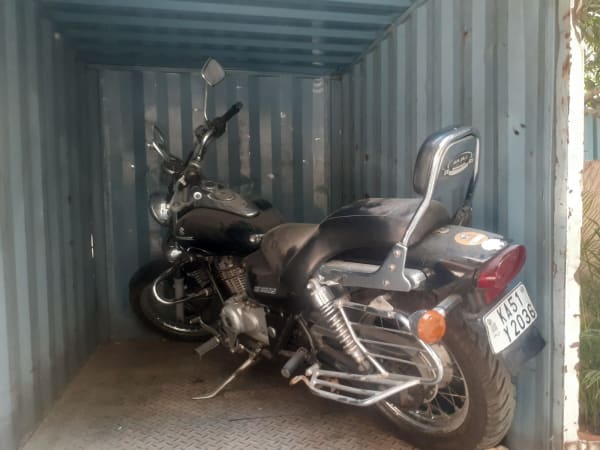 Bajaj Avenger bike pickup for scrap by CarBasket - cruiser motorcycle scrapping and eco friendly two wheeler recycling