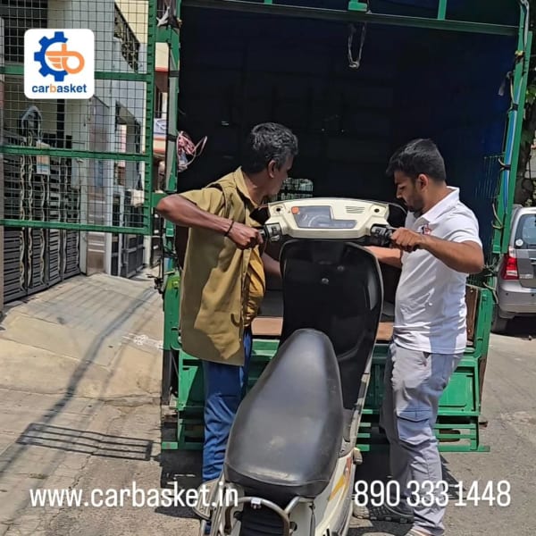 Kinetic scooter scrapping service near HAL 3rd Stage Bangalore by CarBasket - instant scrap value and old vehicle pickup service