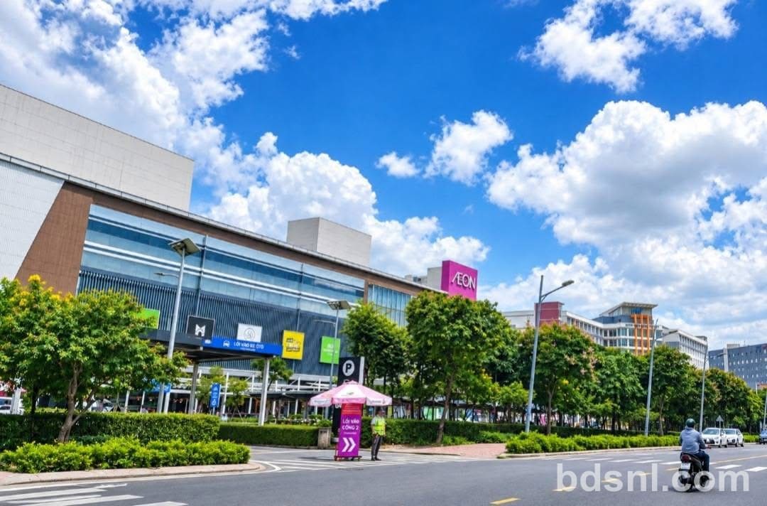 Bán nhà 5 tầng diện tích 83m2 gần Aeon Bình Tân