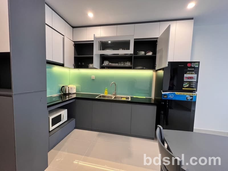 Cho thuê căn hộ tại Vinhomes Grand Park, The Origami S7.02