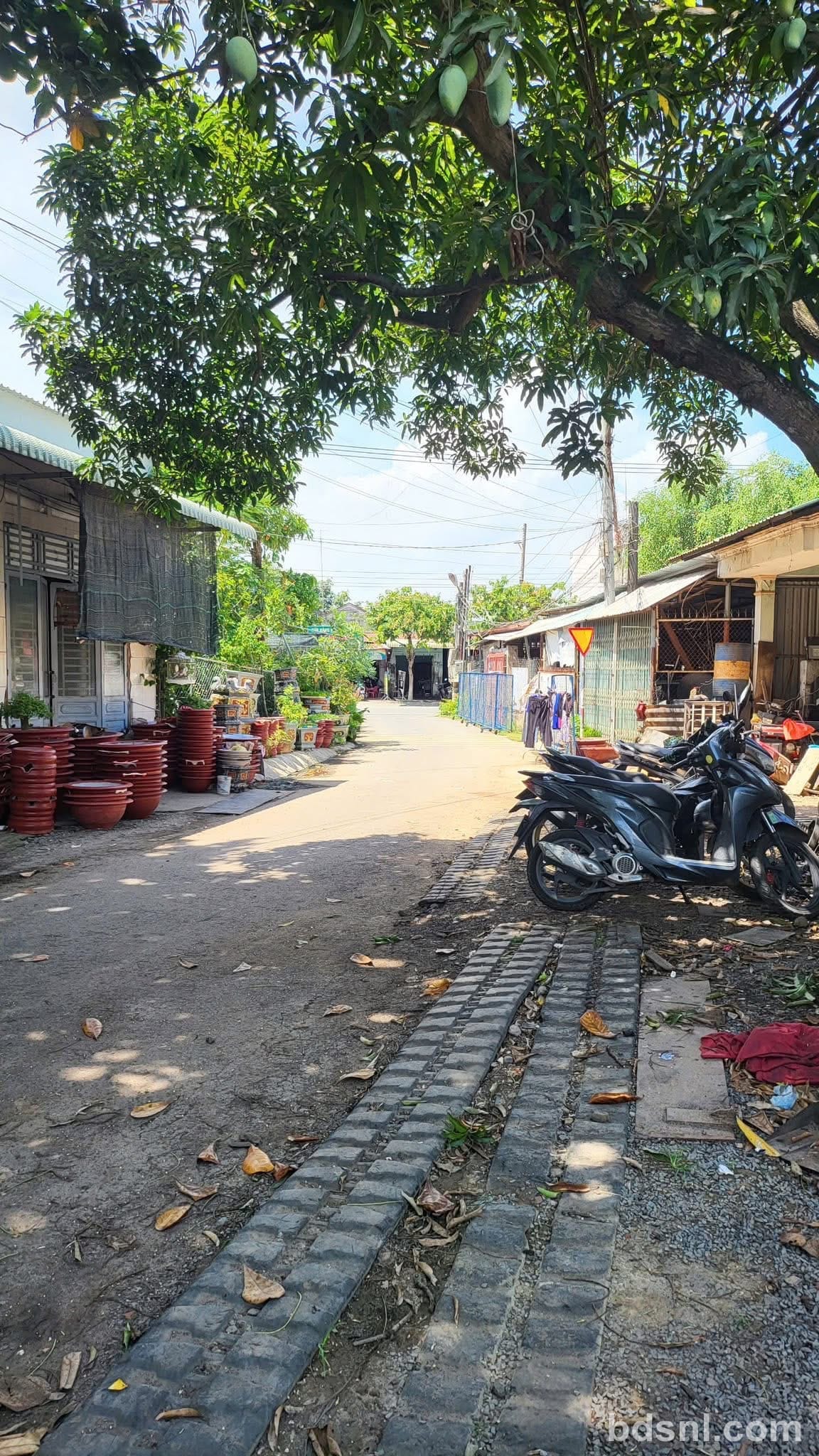 Bán đất trung tâm P.Uyên Hưng