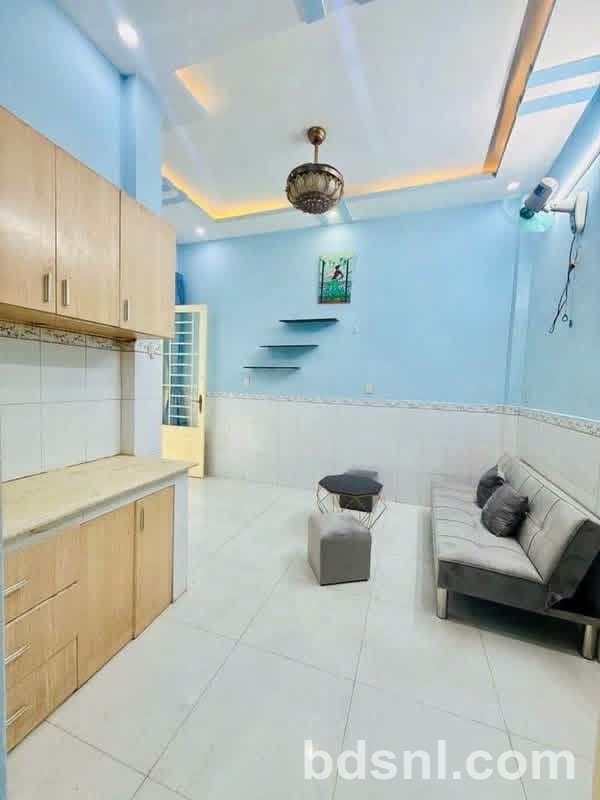 BÁN NHÀ QUẬN 4