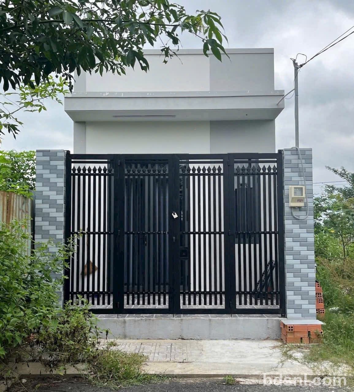 Bán nhà đường số 8, phường Long Phước, TP Thủ Đức