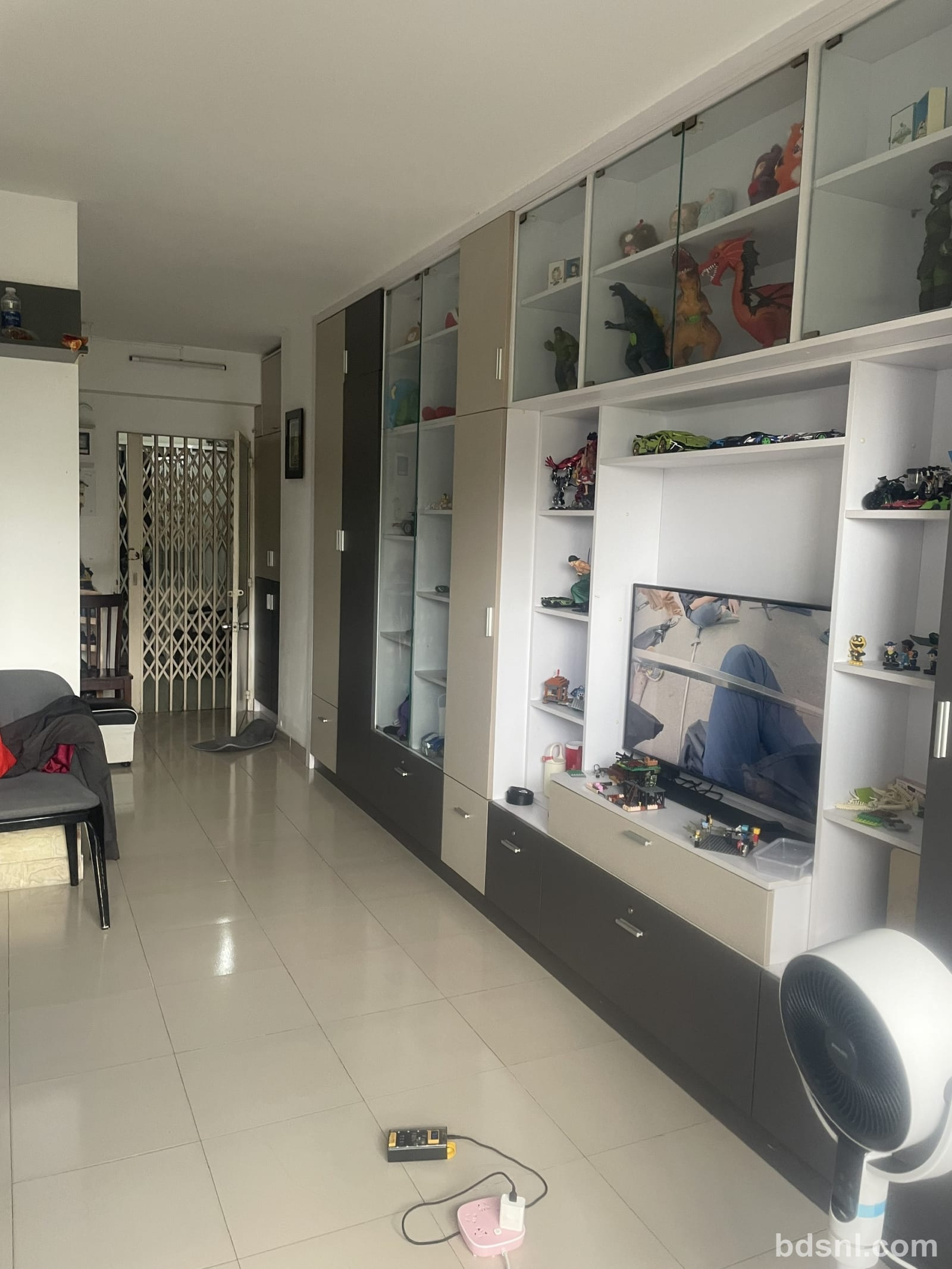 cho thuê căn hộ chung cư miếu nổi 18 tầng đường trường sa