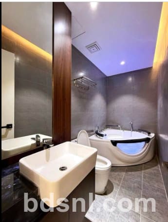 CHỦ ĐỊNH CƯ NƯỚC NGOÀI CẦN BÁN GẤP