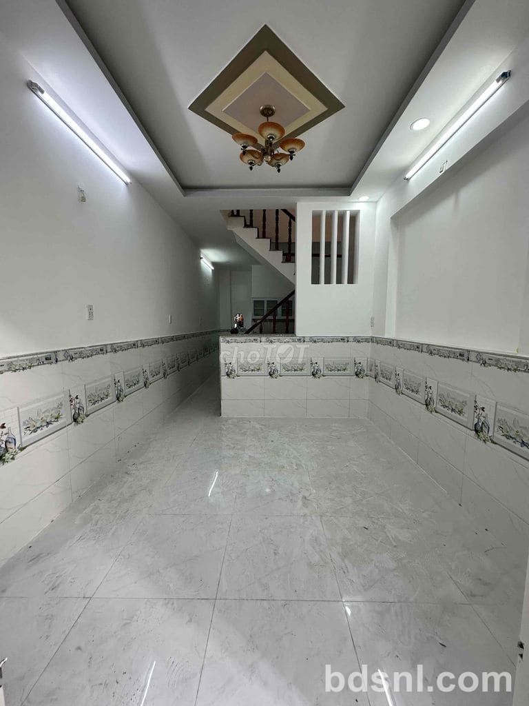 Nhà 2 lầu Chính Chủ Chốt Nhanh, Giá Tốt