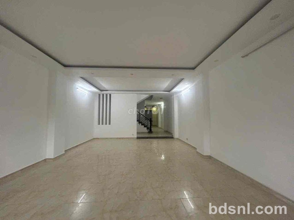 Nhà 1 trệt 2 lầu St đường III, KDC Khang Điền, Dt: 156m2/28 Triệu