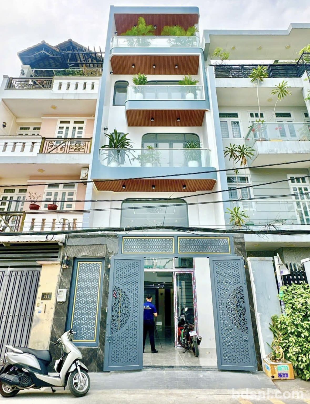 Nhà 5 tầng, Bình Tân