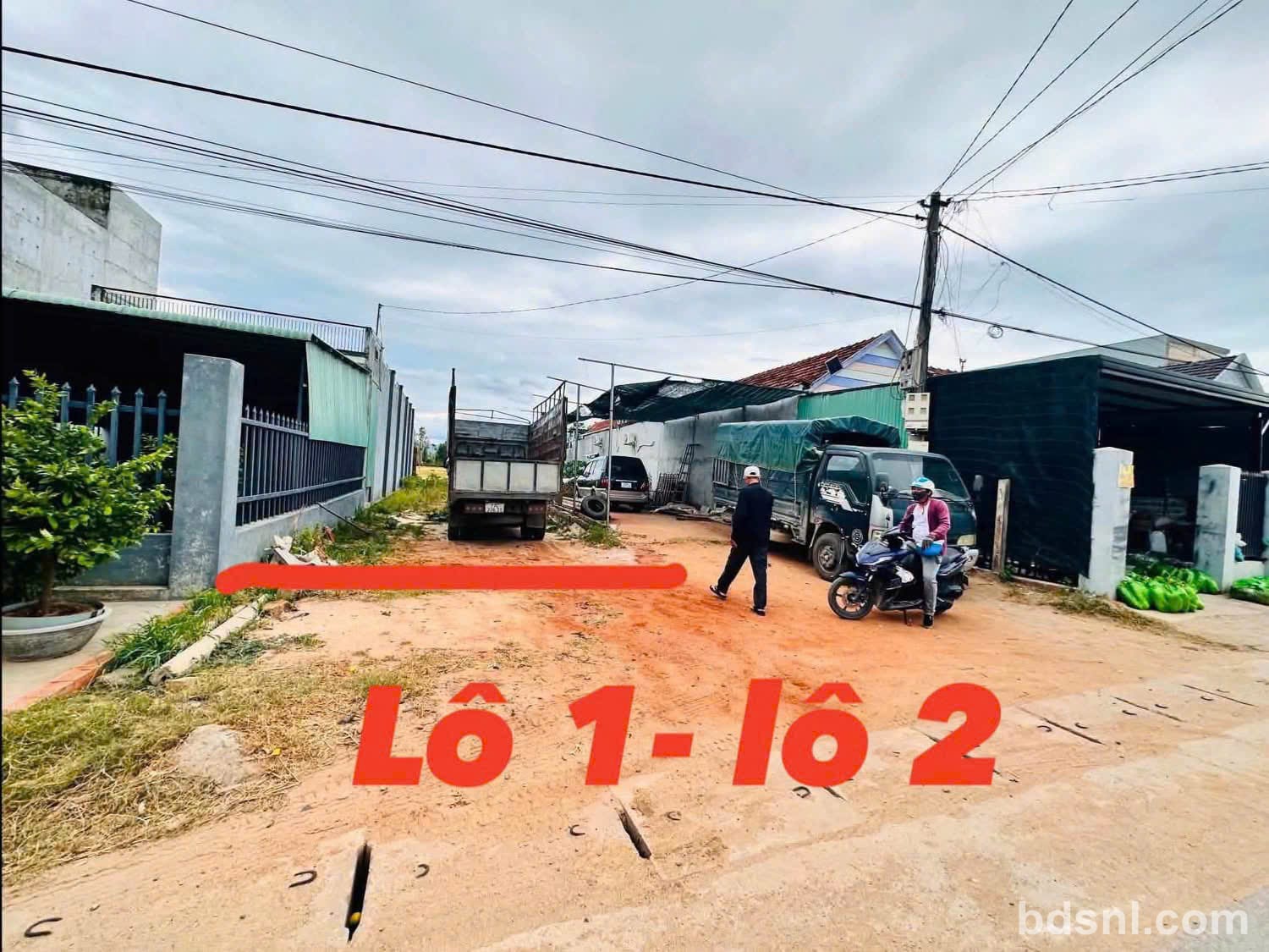 BÁN ĐẤT