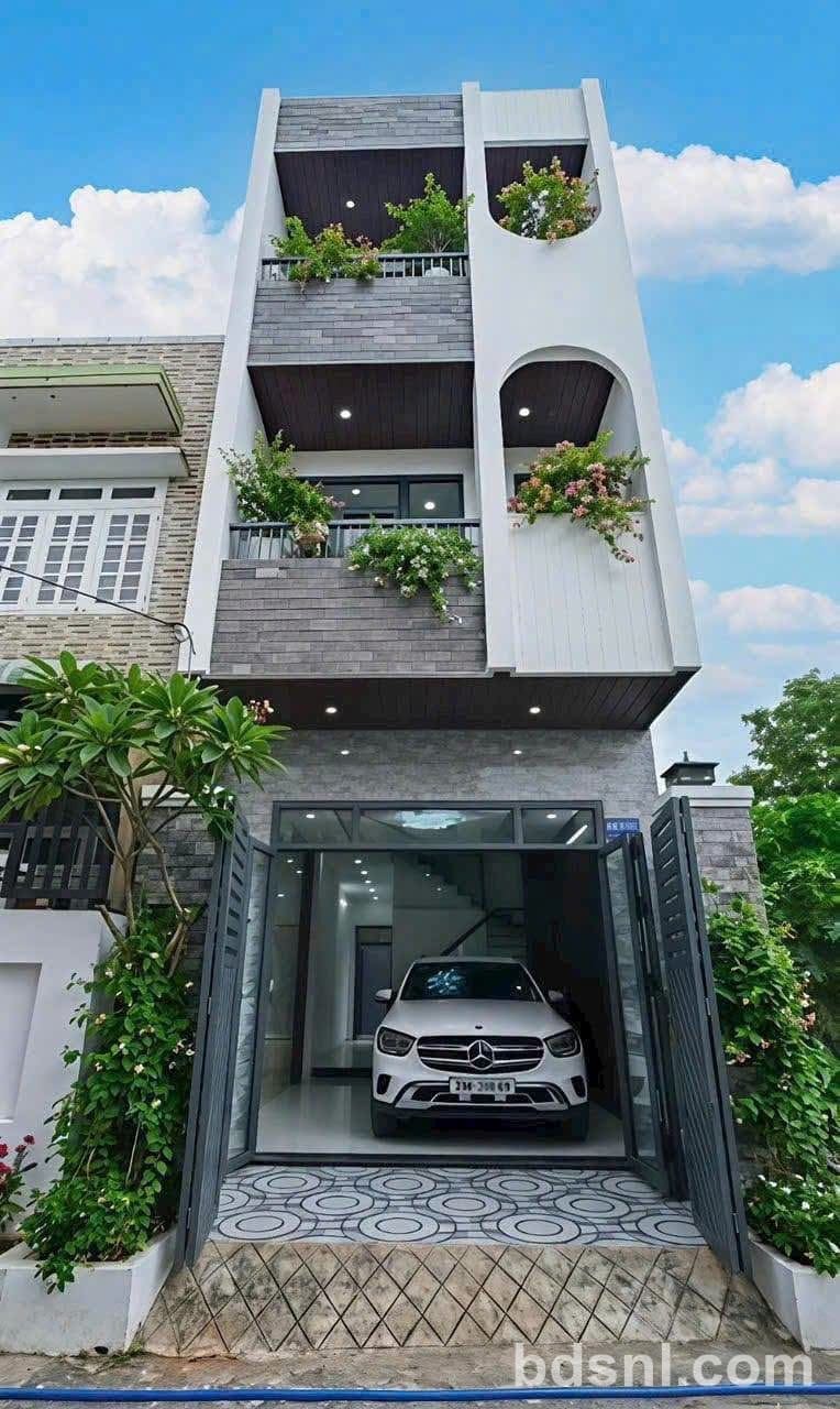 Nhà gần Vinhome