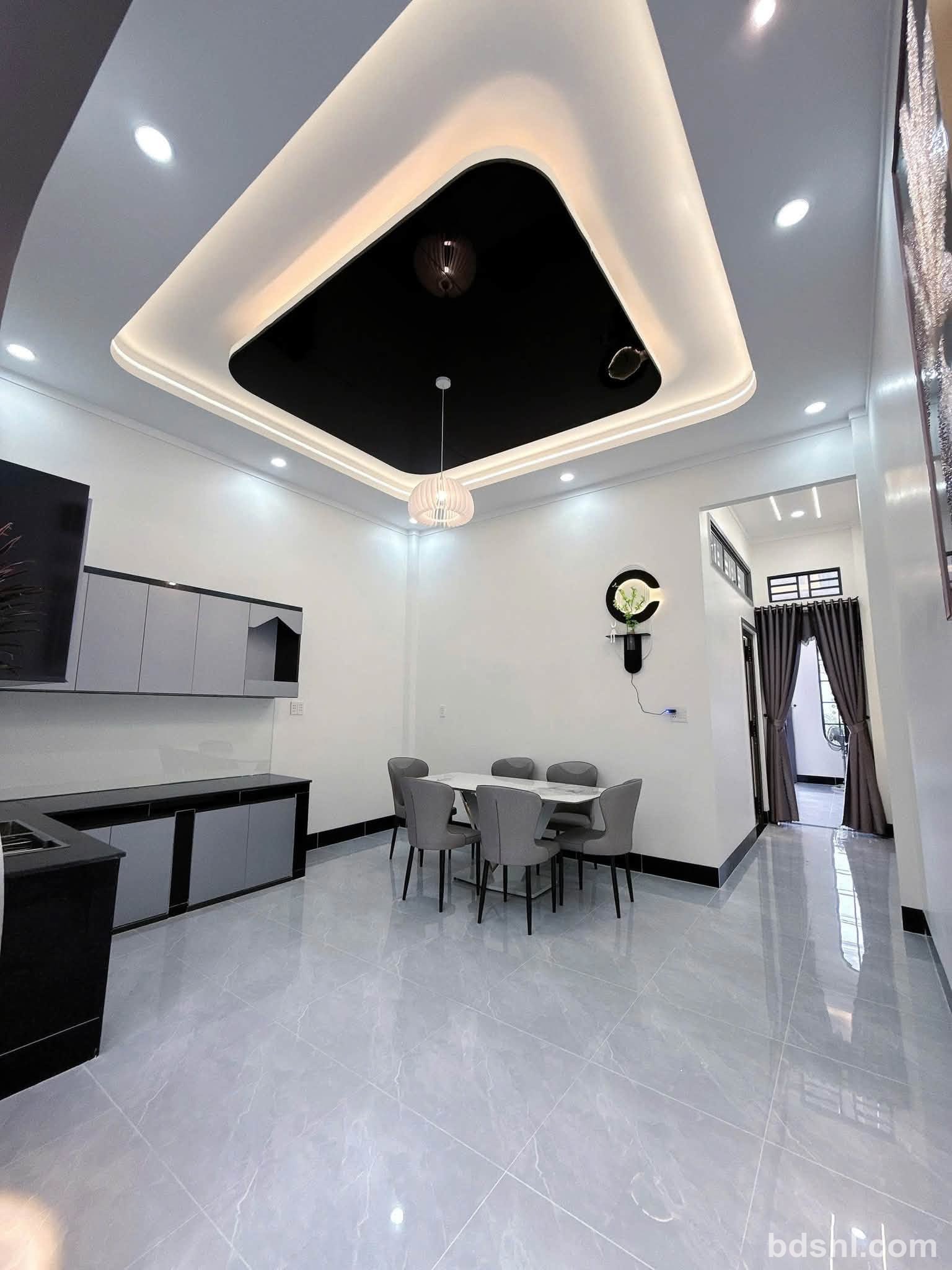 BÁN NHÀ ĐẤT- LONG TÂN, PHƯỜNG LONNG HOA - TÂY NINH