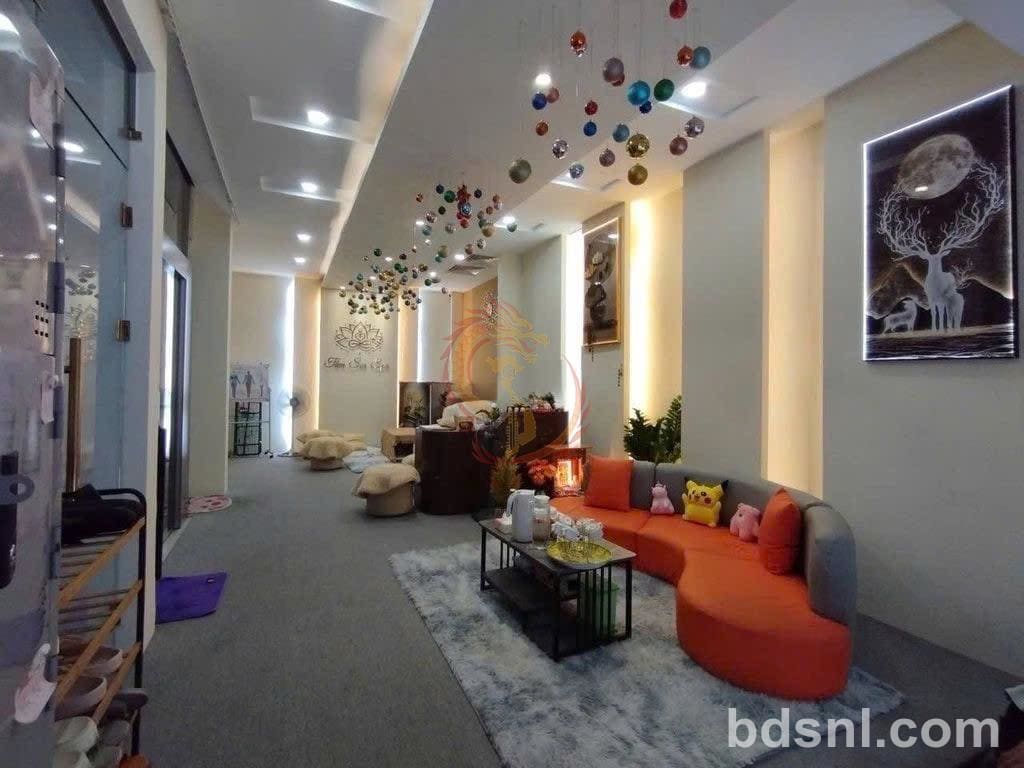 28 Triệu! Cho Thuê Mặt Bằng Khu Phan Xích Long, Bình Thạnh - 6x10m - 3 Tầng