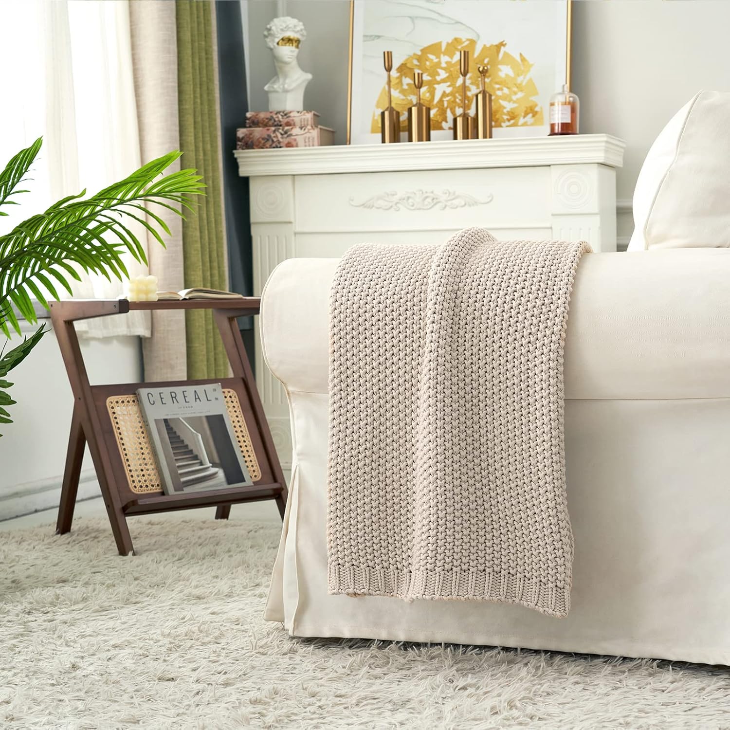 Chunky Cable-Knit Accent Throw