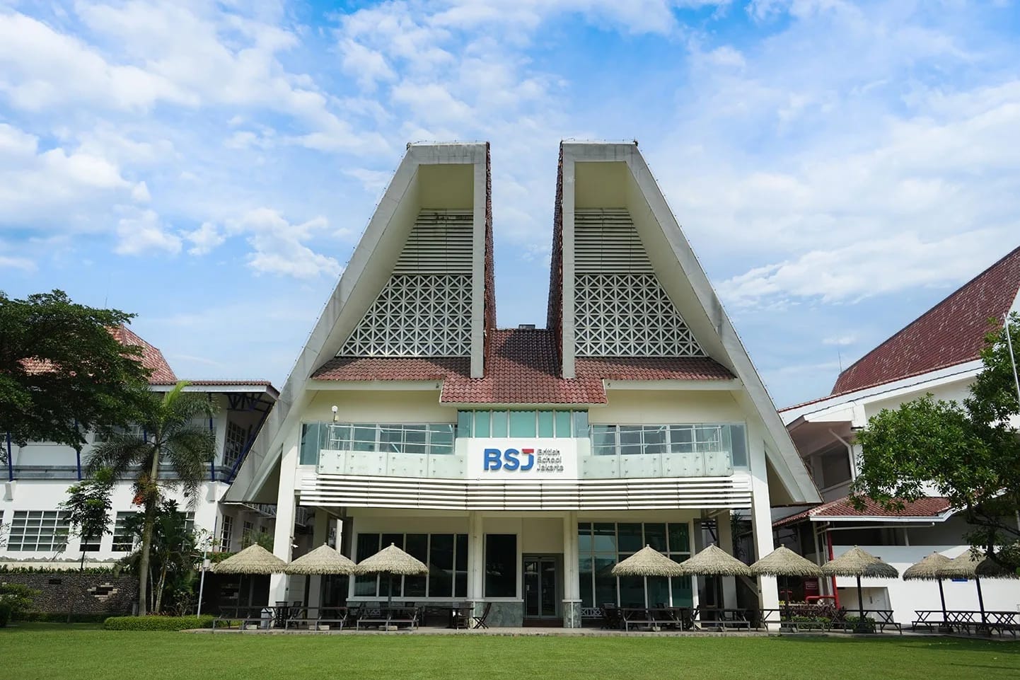 Fasilitas bintaro jaya - British School Jakarta