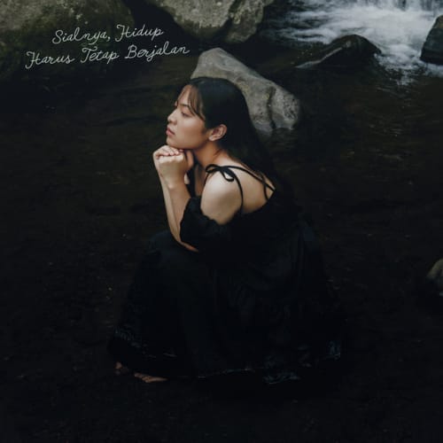 Kata Mereka Ini Berlebihan cover