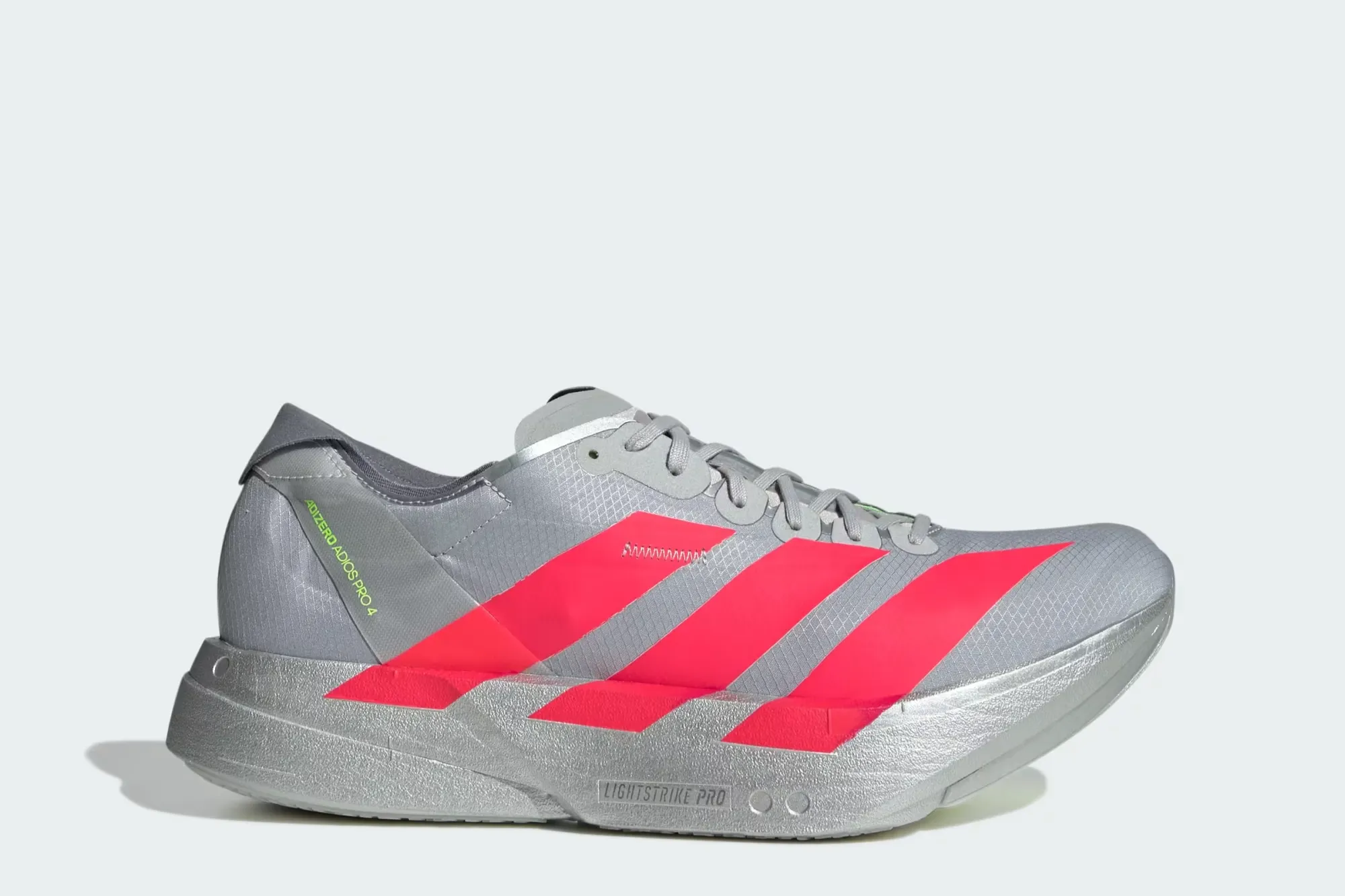 アディゼロ アディオス プロ 4